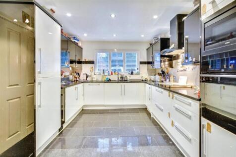 Kitchen_ (3).jpeg