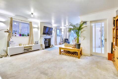 Lounge_ (5).jpeg