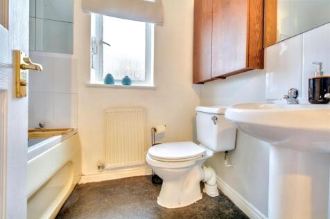 Bathroom.jpeg