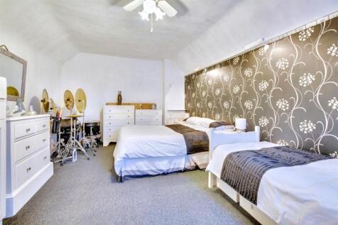 Bedroom Four_1.jpeg