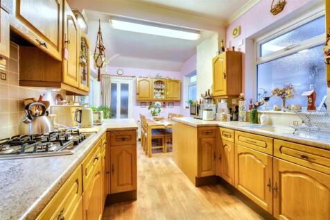 Kitchen_7.jpeg