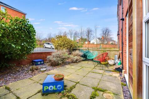 Garden_ (3).jpeg