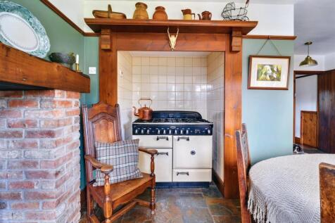 Kitchen_4.jpeg