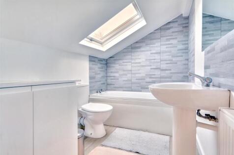 Ensuite.jpeg