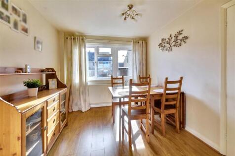 Dining Room_1.jpeg