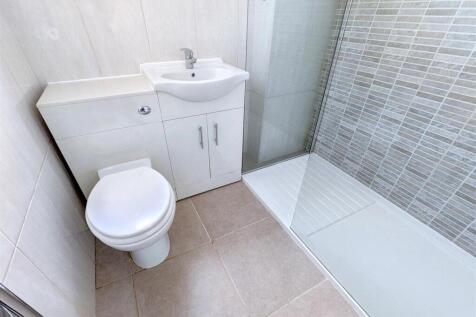 Shower Room.jpeg