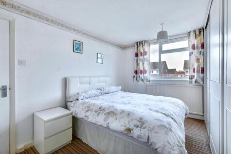 Bedroom Two_2.jpeg