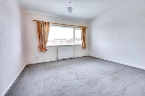 Bedroom One_1.jpeg