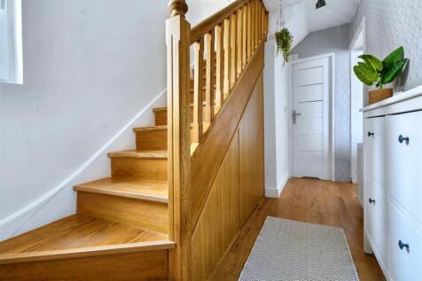 Entrance Hall.jpeg