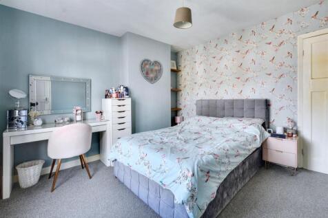Bedroom One_1.jpeg