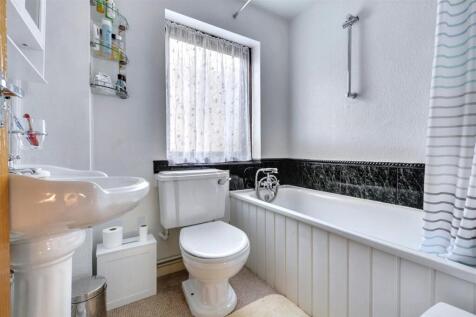 Bathroom.jpeg