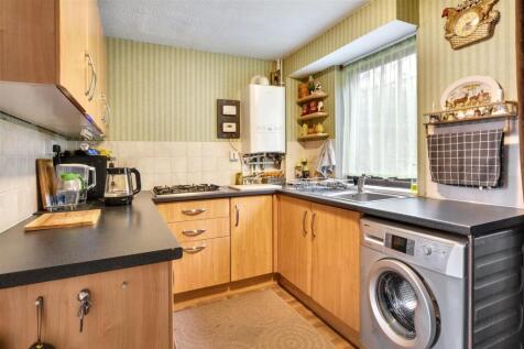 Kitchen_1.jpeg