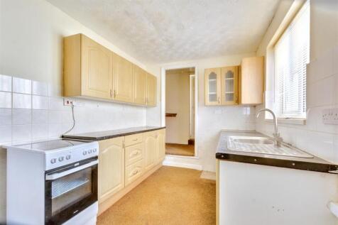 Kitchen_1.jpeg