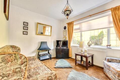 Sitting Room_1.jpeg
