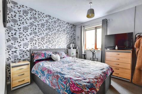 Bedroom One_2.jpeg