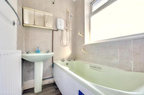 Bathroom-2.jpeg