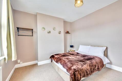 Bedroom Two_1.jpeg