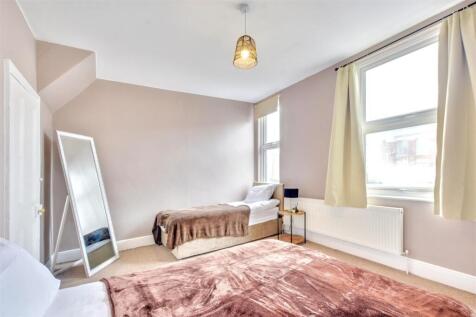 Bedroom Two_3.jpeg