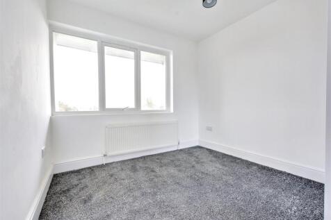 Bedroom One.jpeg
