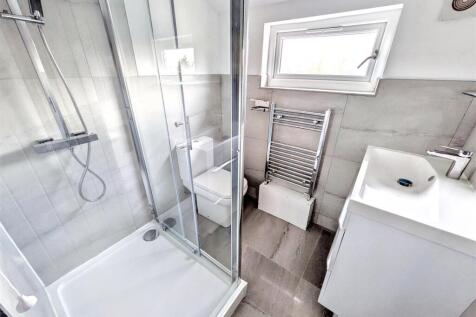 Shower Room.jpeg