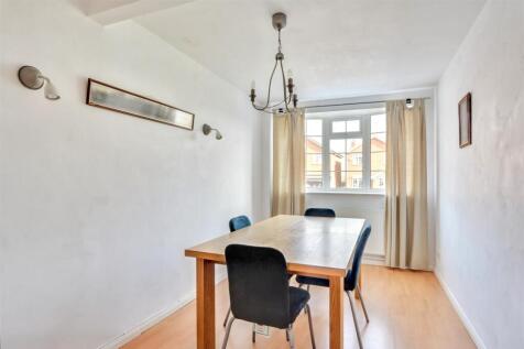 Dining Room_1.jpeg