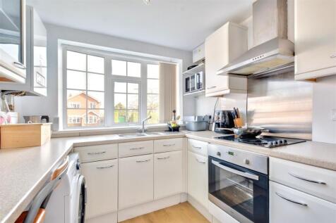 Kitchen_3.jpeg