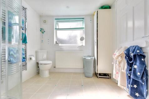Shower Room_2.jpeg