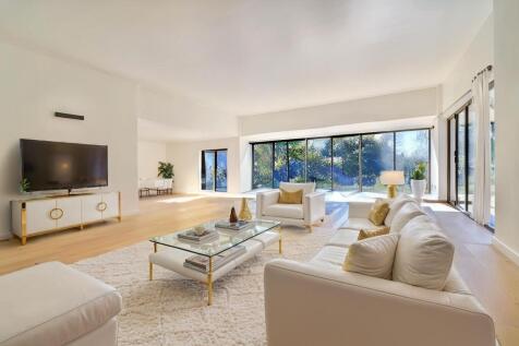 (Virtually Furnished_1).jpeg