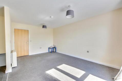 Lounge: Kitchen_5.jpeg