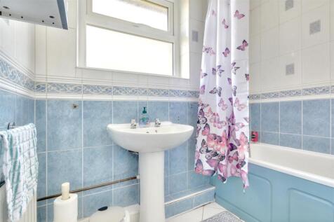 Bathroom.jpeg