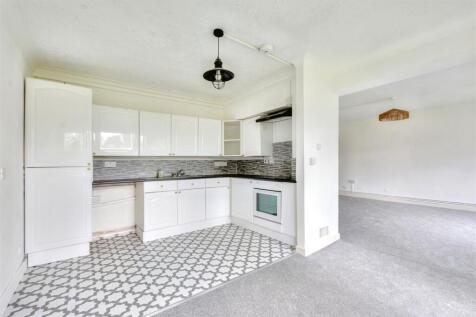 Kitchen_1.jpeg