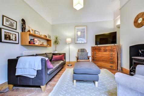 Sitting Room_1.jpeg