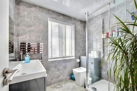 Shower Room.jpeg