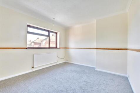 Bedroom One_1.jpeg