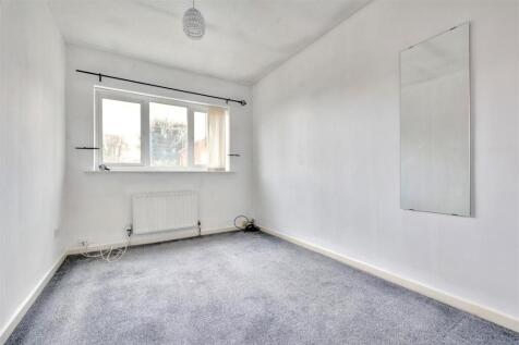 Bedroom One.jpeg