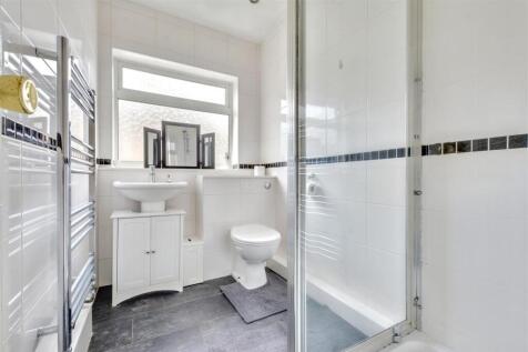 Shower Room.jpeg