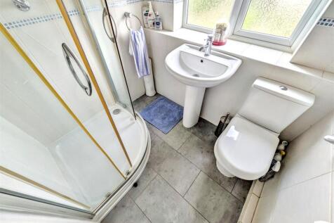 Shower Room.jpeg