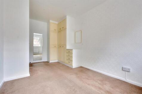Bedroom_2.jpeg