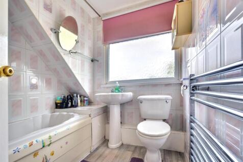 Bathroom.jpeg