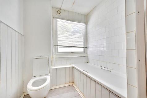 Bathroom_ (1).jpeg