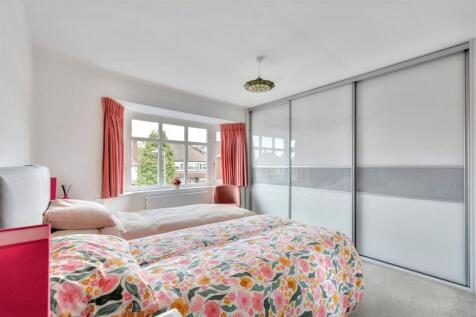 Bedroom One_3.jpeg