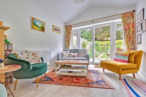 Sitting Room.jpeg