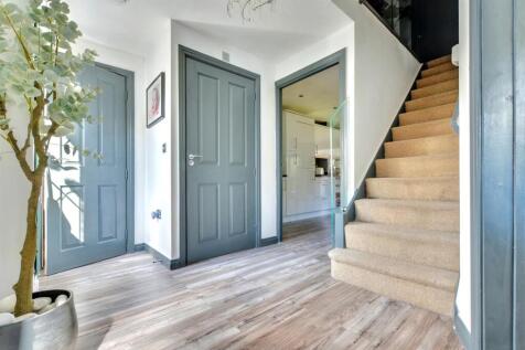 Entrance Hall (2).jpeg
