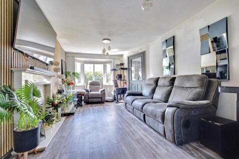 Lounge_ (1).jpeg