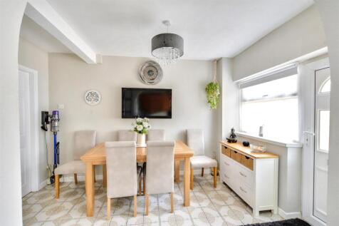 Dining Room_2.jpeg
