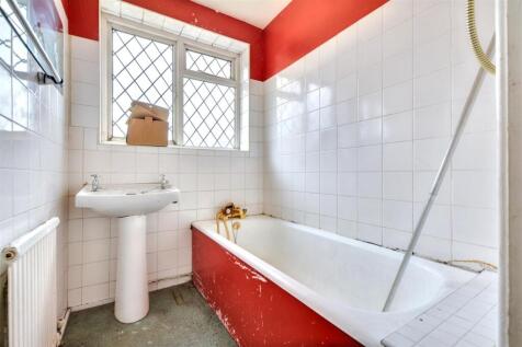Bathroom.jpeg