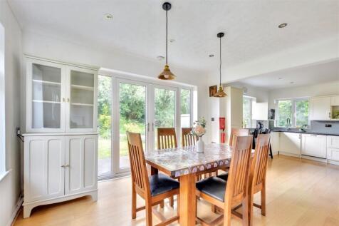 Kitchen: Dining One_1.jpeg