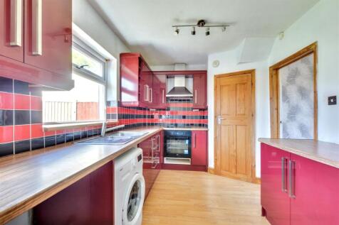 Kitchen_2.jpeg