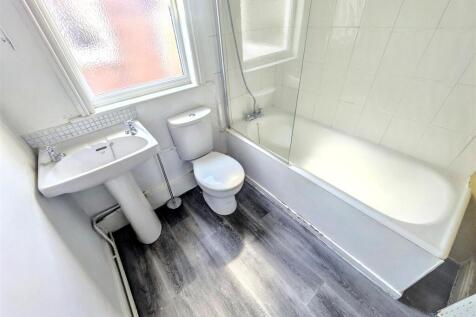 Bathroom.jpeg
