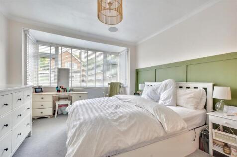 Bedroom One_3.jpeg